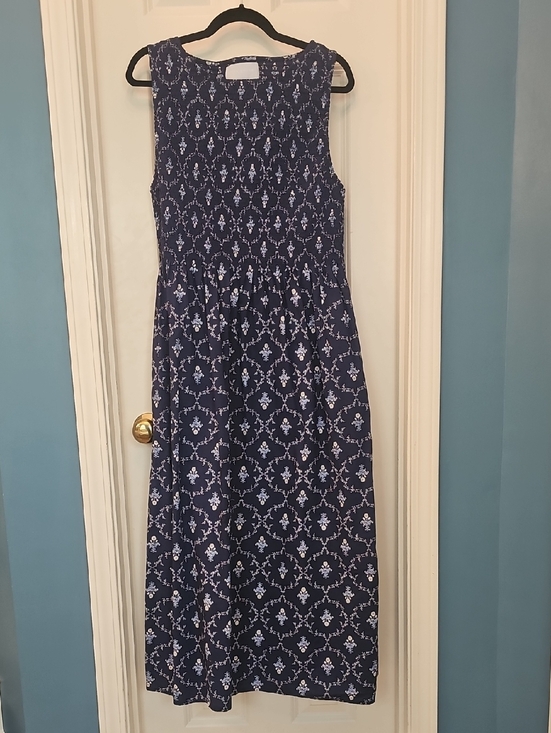 Hill House Dresses & Skirts - Hill House Navy and White Sleeveless Maxi Dress
